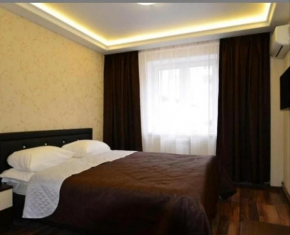 7Seven Room's